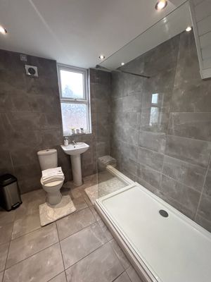 Photo 6- click for photo gallery